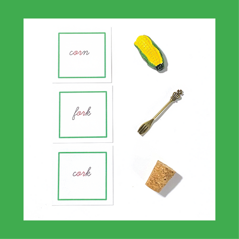 Cursive Writing Green (Level 3) Word Cards with Objects